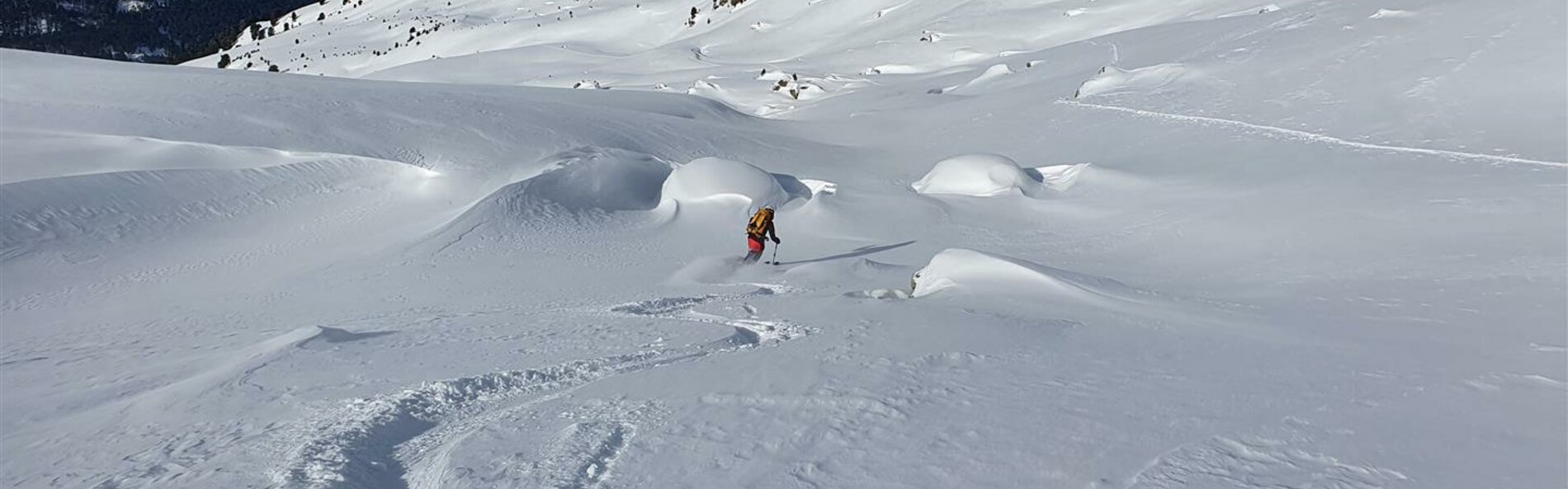 Skier*in during the descent from the Grafenspitze © Land Tirol