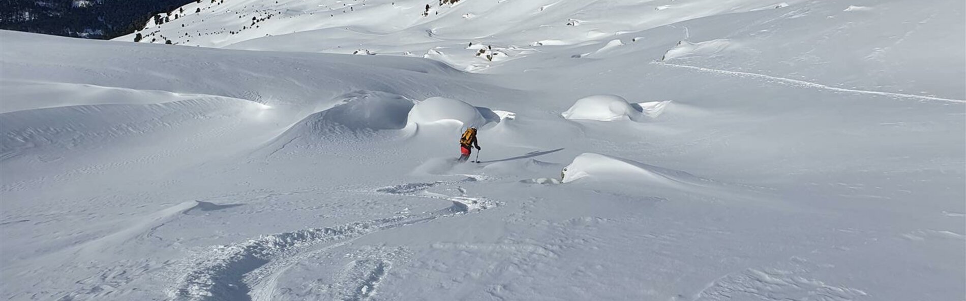 Abfahrt von Grafenspitze im Pulverschnee