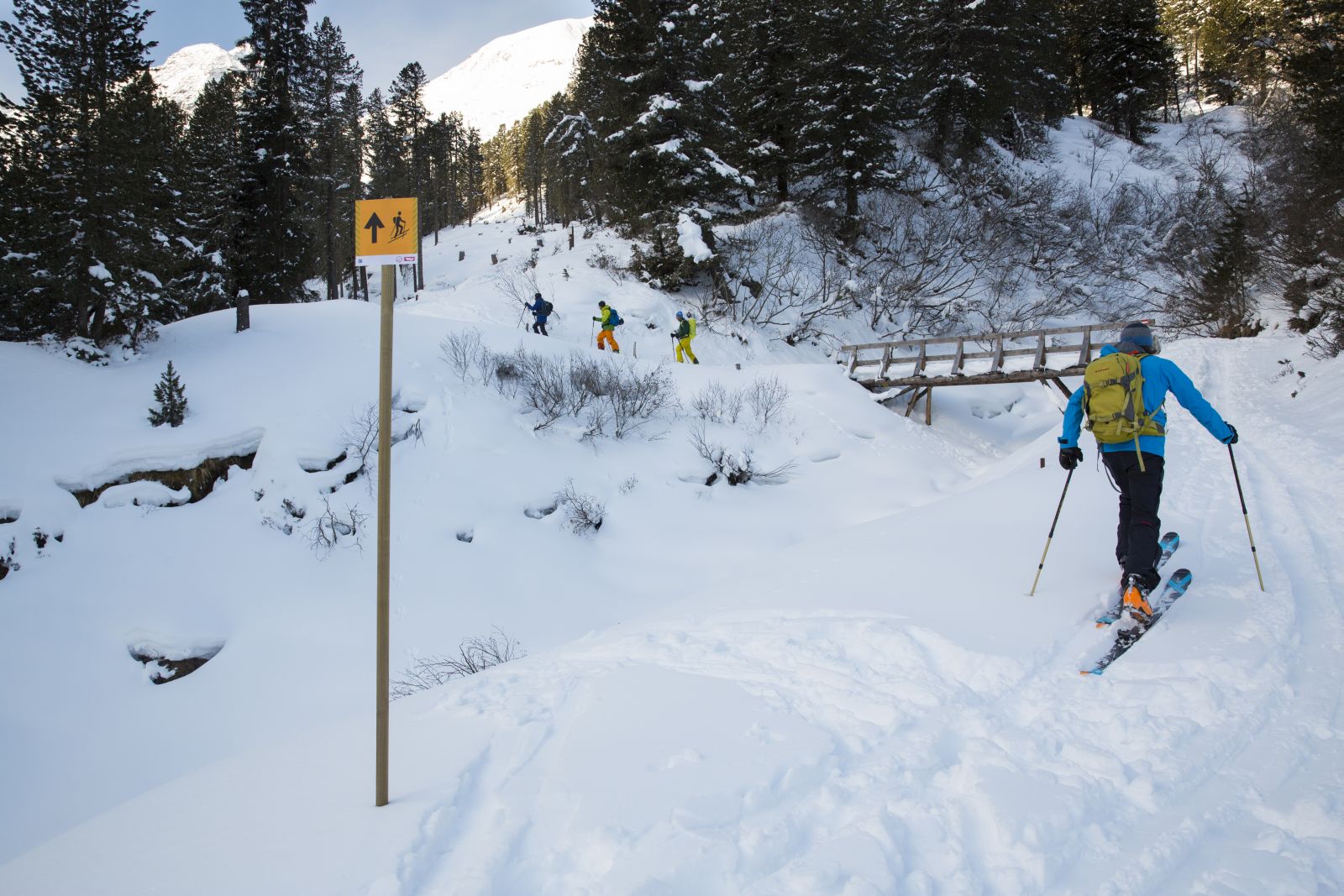 Ski touring slope with bridge